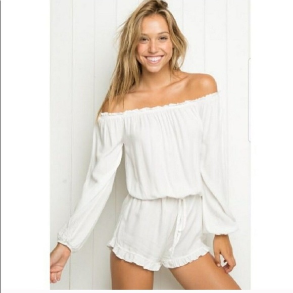 Brandy Melville Dresses & Skirts - 🎀Brandy Melville summer romper🎀